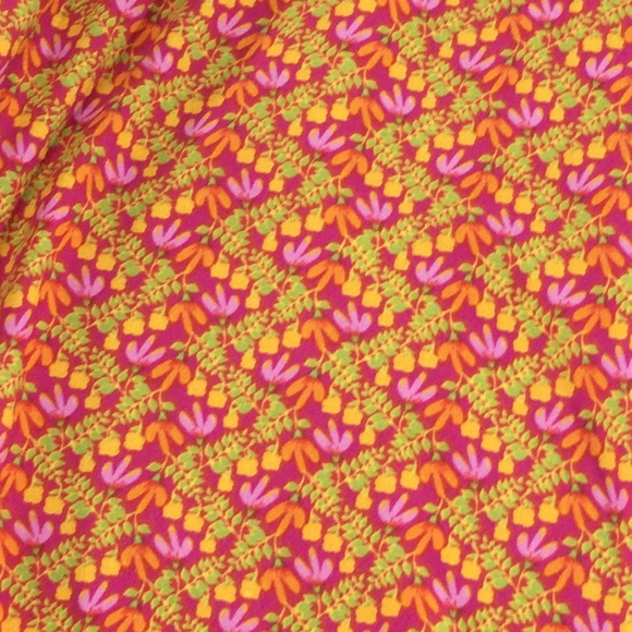 LuLaRoe Floral Leggings Pink, Orange, Tall & Curvy - Picture 5 of 7